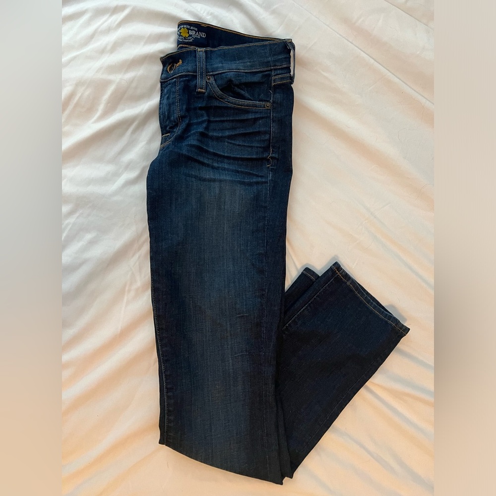 Lucky Brand dark denim jeans !